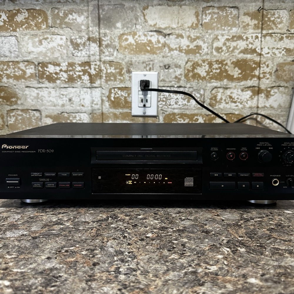 Pioneer Compact Disc CD Digital Recorder PDR-509 Player Hi-Fi POWERS ON READ